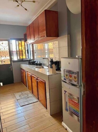 Residence Ethan Nji - Charming Oasis