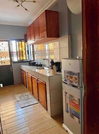 Residence Ethan Nji - Charming Oasis