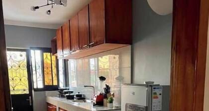 Residence Ethan Nji - Rustic Chic