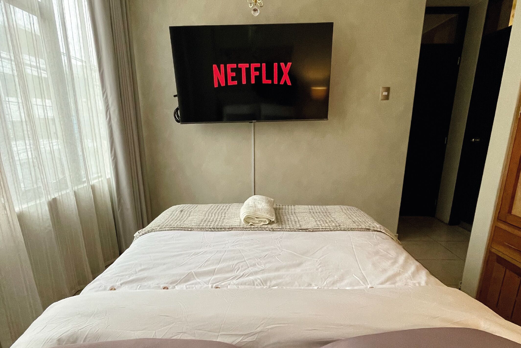 3 dormitorios, escritorio, tabla de planchar con plancha y wifi gratis