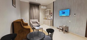 Basic Studio | Living area - Afaq Suite suli (Riyadh)