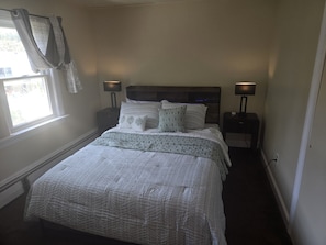 3 bedrooms, iron/ironing board, WiFi