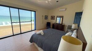 5 bedrooms, iron/ironing board, internet, bed sheets - Casa de las Velas  -  Yucatan Home Rentals (Chicxulub)