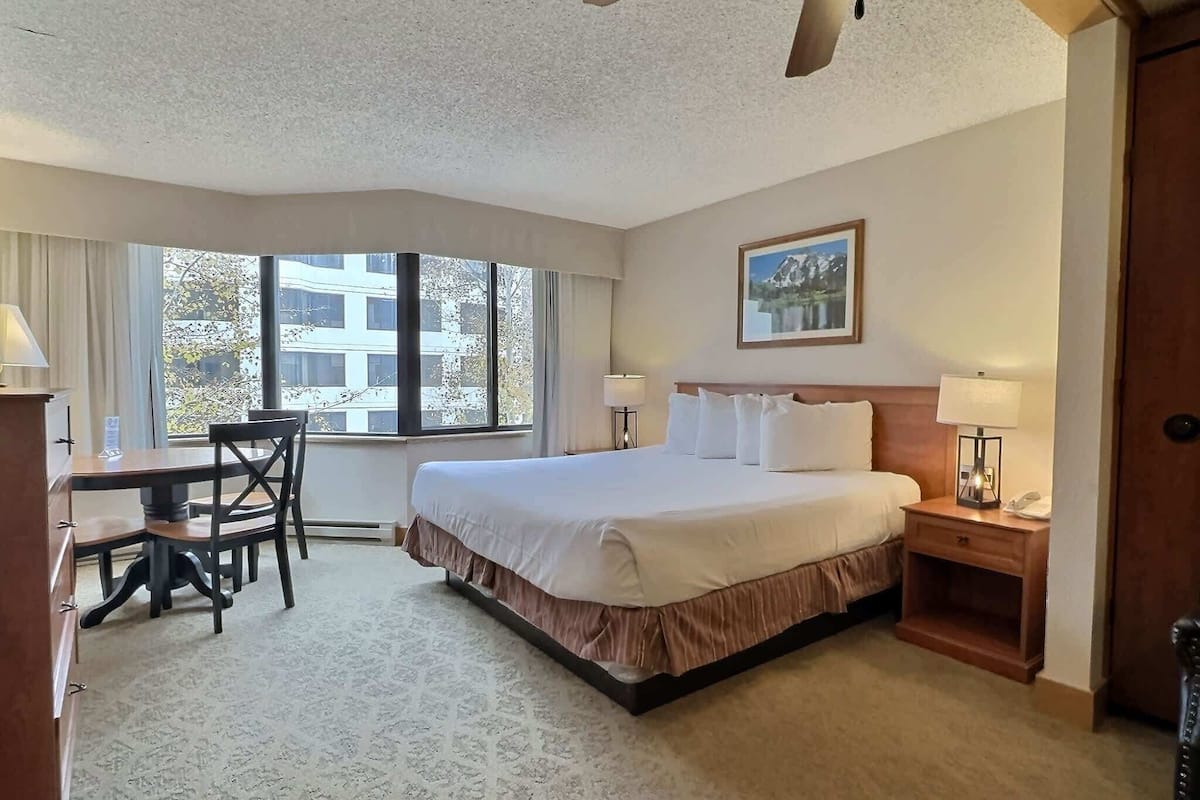 Signature Studio, Multiple Beds | Down comforters, iron/ironing board, free WiFi, bed sheets