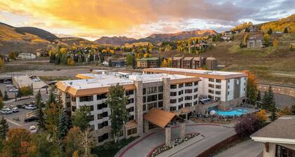 The Grand Lodge by Traverse Hospitality