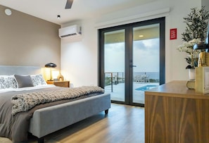 6 slaapkamers, een strijkplank/strijkijzer, wifi, beddengoed