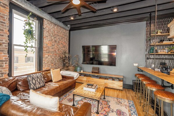 House, Multiple Beds, Kitchen, City View (The Brick Dachshund) | View from room