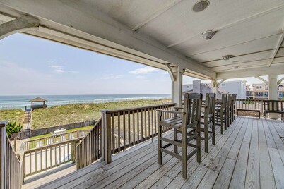 Magnolia Cay | Oceanfront | Private Pool, Hot Tub, and Dog Friendly