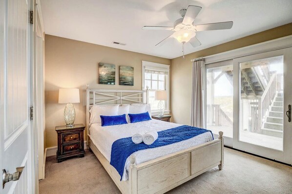 16 bedrooms, Internet, bed sheets