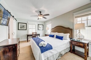16 bedrooms, Internet, bed sheets