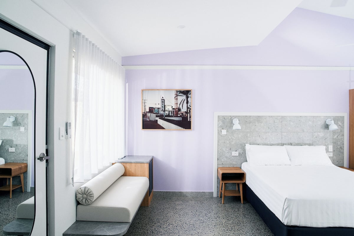 Estúdio luxo, varanda | Cofres nos quartos, Wi-Fi de cortesia