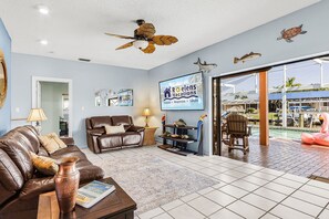 TV connectée, cheminée