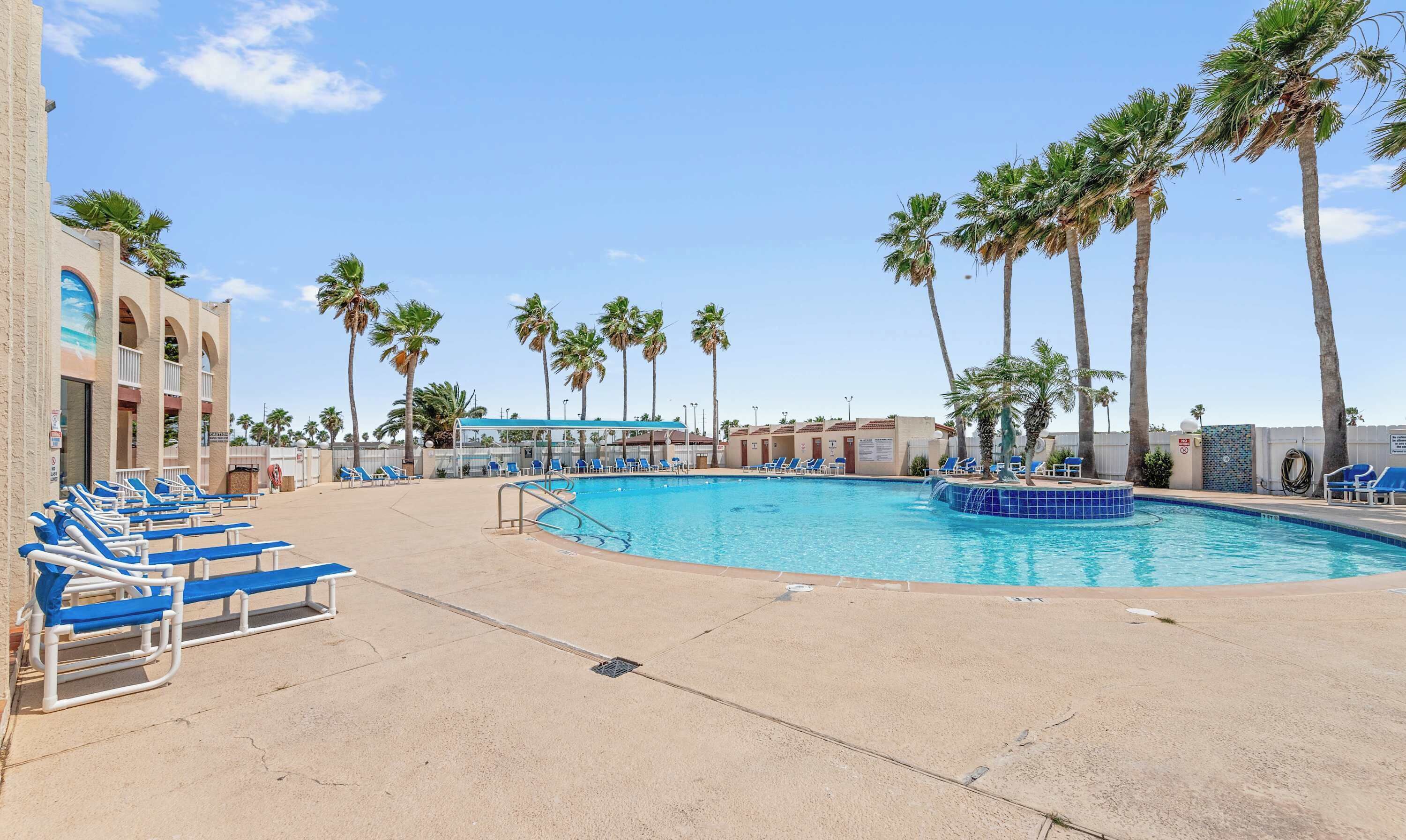 Piscine couverte, piscine chauffée