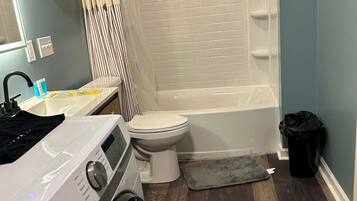 Towels, soap, shampoo, toilet paper