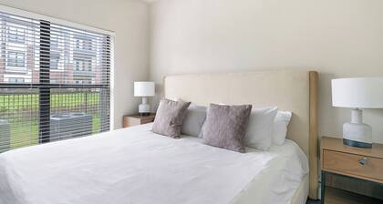 Landing Apartments - Grand Harbor