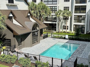 Landing Bradenton Near G.T. Bray Park