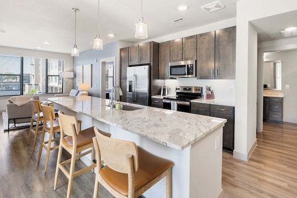 Apartment, 2 Bedrooms (QueenBed) | Private kitchen | Full-size fridge, microwave, oven, stovetop