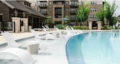 Landing Apartments At Town Madison