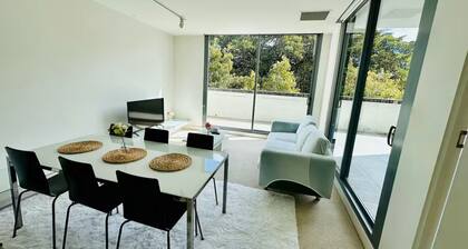 Apartment near CBD and Airport