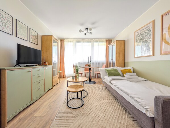 1 bedroom, iron/ironing board, WiFi, bed sheets