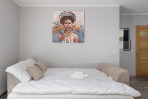 1 bedroom, iron/ironing board, WiFi, bed sheets - Osiedle Piastów Charming Apartment (Kraków)