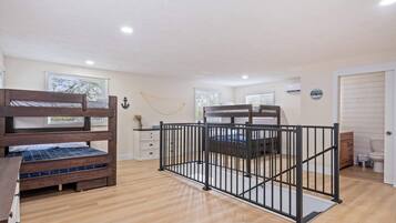 3 Schlafzimmer, Bügeleisen/Bügelbrett, WLAN, Bettwäsche