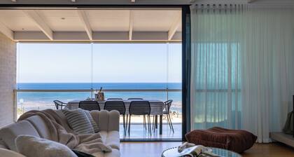 Luxe oceanfront stay with 5* reviews, only minutes from McLaren Vale