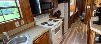 Cozy Cabin Retreat Lake James & Fonta Flora Trail