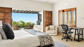 4 bedrooms, desk, iron/ironing board, free WiFi