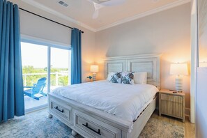5 chambres, bureau, Wi-Fi gratuit, draps fournis