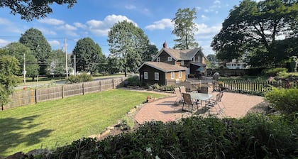 Historic 5-bedroom house with beautiful back yard suitable for private events.