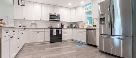 Microwave, oven, stovetop, dishwasher