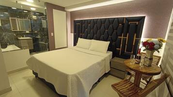 Blackout drapes, free WiFi