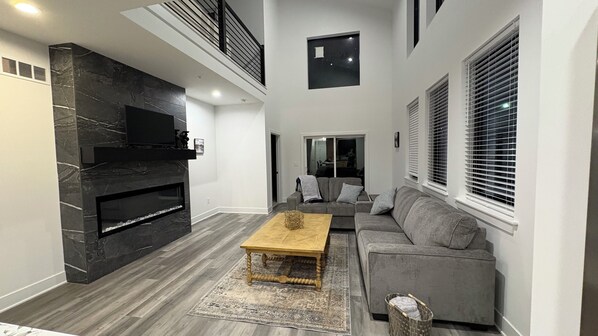 Älytelevisio, takka