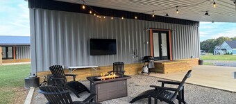 Shipping Container-6 Min to the Lake-Covered Boat Parking Unit 2