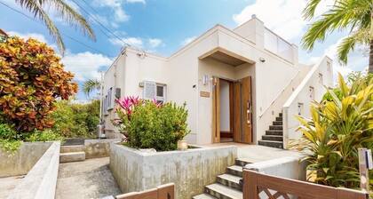 Exclusive view of the star-filled sky on the rooftop terrace. Walking distance from Imgarma Marine Garden (1.1km). Privileges: Free Miyako soba noodles, BBQ set rental, and star photography can be arranged. Unattended check-in support.