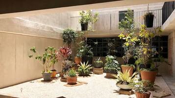 Enceinte de lâhĂ©bergement