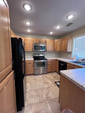 Microwave, oven, stovetop, dishwasher