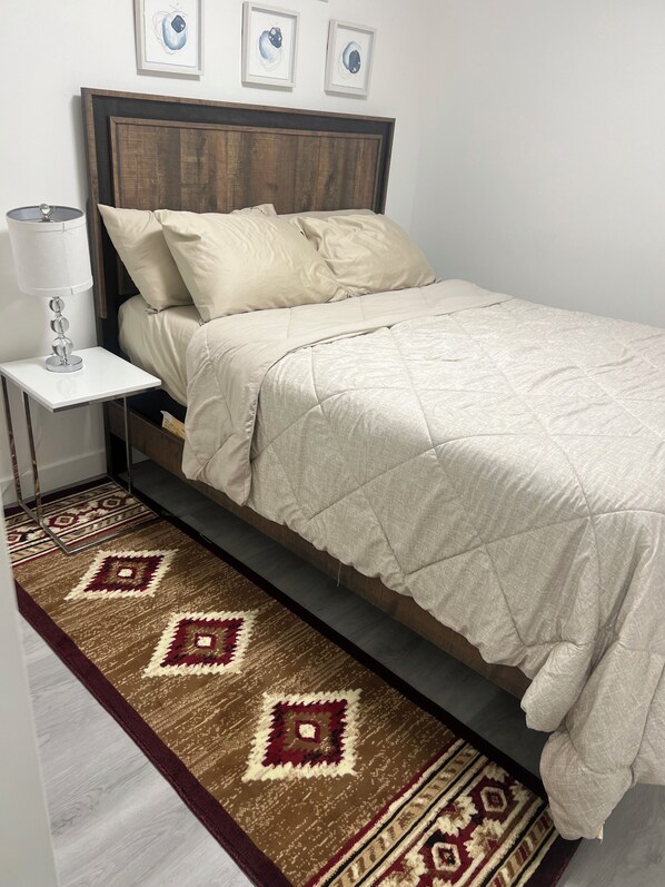 2 bedrooms, WiFi, bed sheets