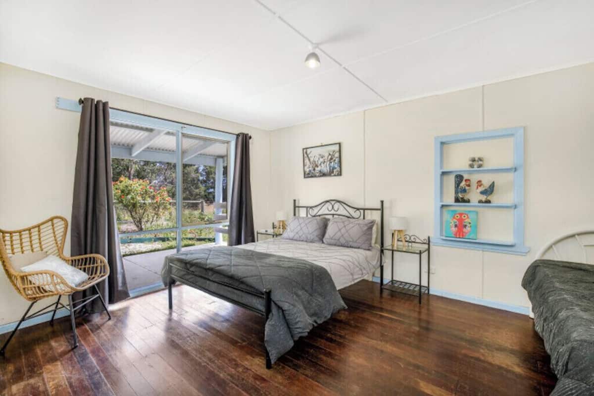 House, 2 Bedrooms, Pets allowed, Courtyard View