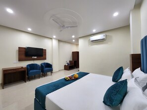 مساحة عمل للكمبيوتر المحمول وواي فاي مجانًا