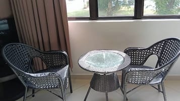 家庭套房 | 書桌、熨斗/熨衫板、免費 Wi-Fi、床單