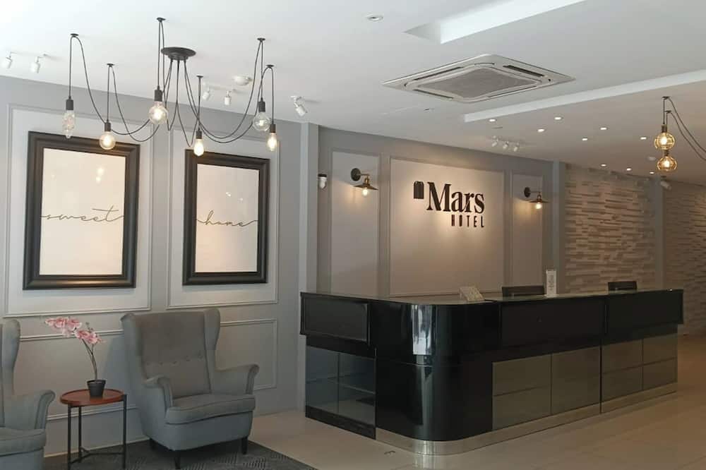 Mars Hotel