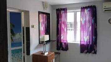 Desk, free WiFi, bed sheets