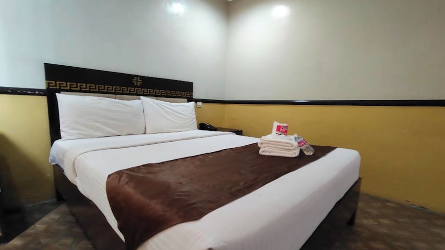 Manila Crown Palace Hotel