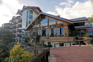 Exterior - Ridgewood Hotel Baguio Near The Mansion (Baguio)