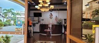 Sea Urchin Hotel near Hundred Islands