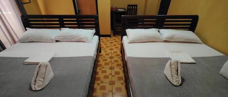 Wifi gratis y ropa de cama