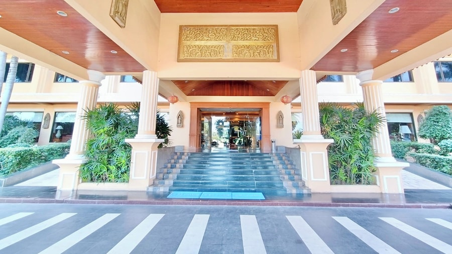 Taksila Hotel