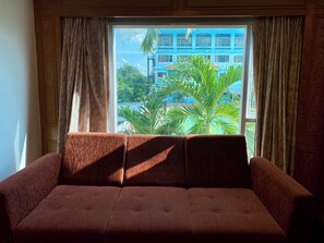 Deluxe Double Room, Pool View